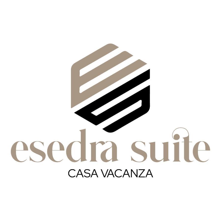 Esedra Suite 阿沃拉 外观 照片